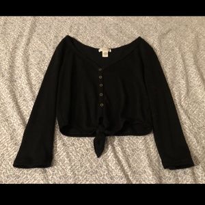 blank long sleeve crop top